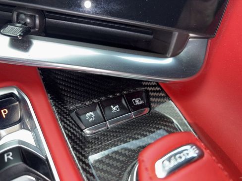 Used 2021 Chevrolet Corvette Stingray Premium Cpe w/ Z51 Performance Package RWD image 19