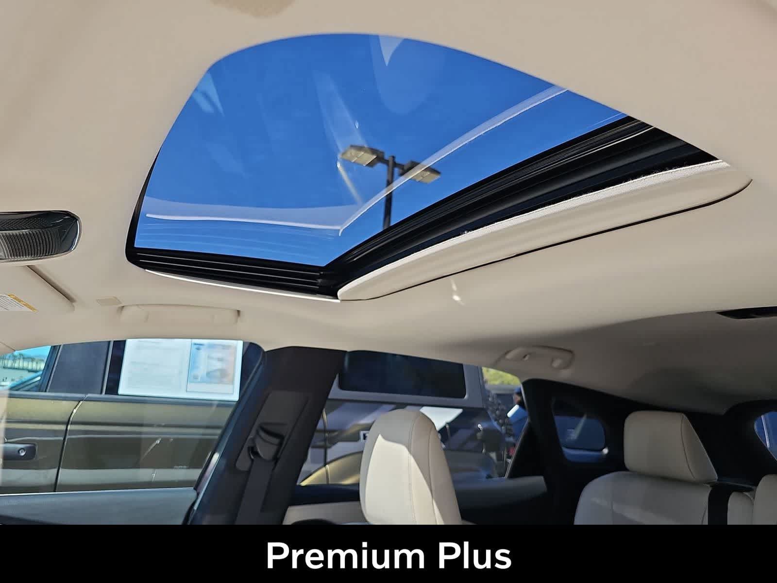 Used 2025 Lexus RX 350 Premium Plus w/ Accessory Package (Z1) FWD image 29
