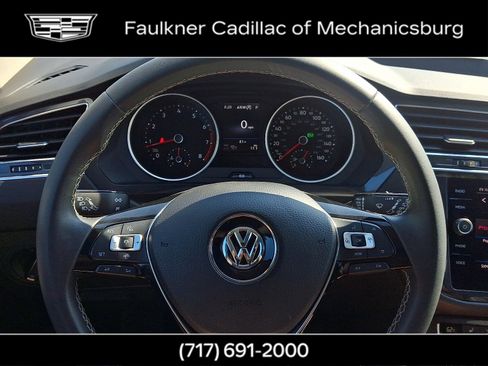 Used 2021 Volkswagen Tiguan SE w/ Panoramic Sunroof Package AWD/4WD image 24