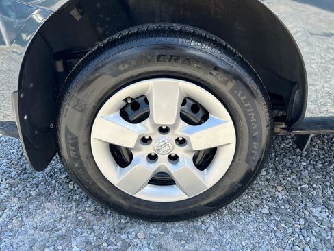 Used 2015 Nissan Rogue S w/ Convenience Package AWD/4WD image 30