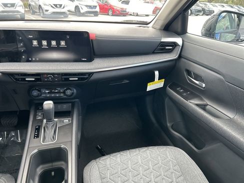 New 2026 Nissan Kicks SV w/ SV Premium Package image 12