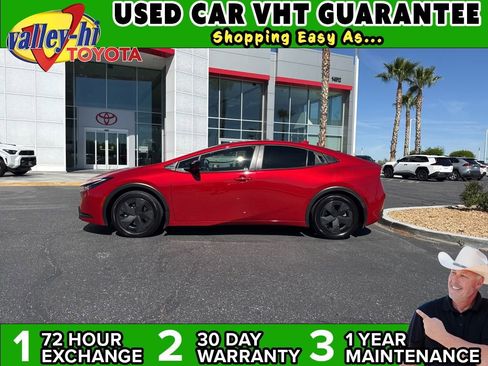 Used 2024 Toyota Prius Prime SE image 1