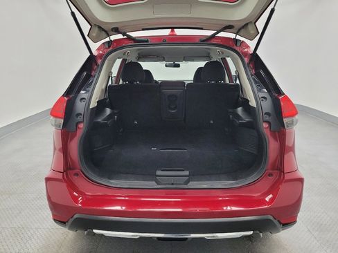 Used 2017 Nissan Rogue S FWD image 29