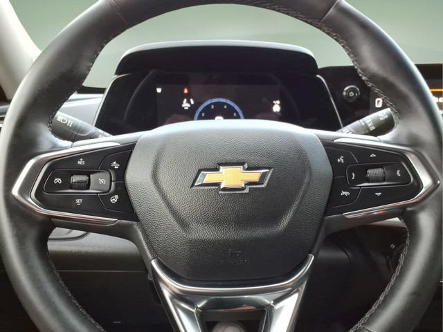 Used 2025 Chevrolet Trax LT w/ Driver Confidence Package FWD image 25