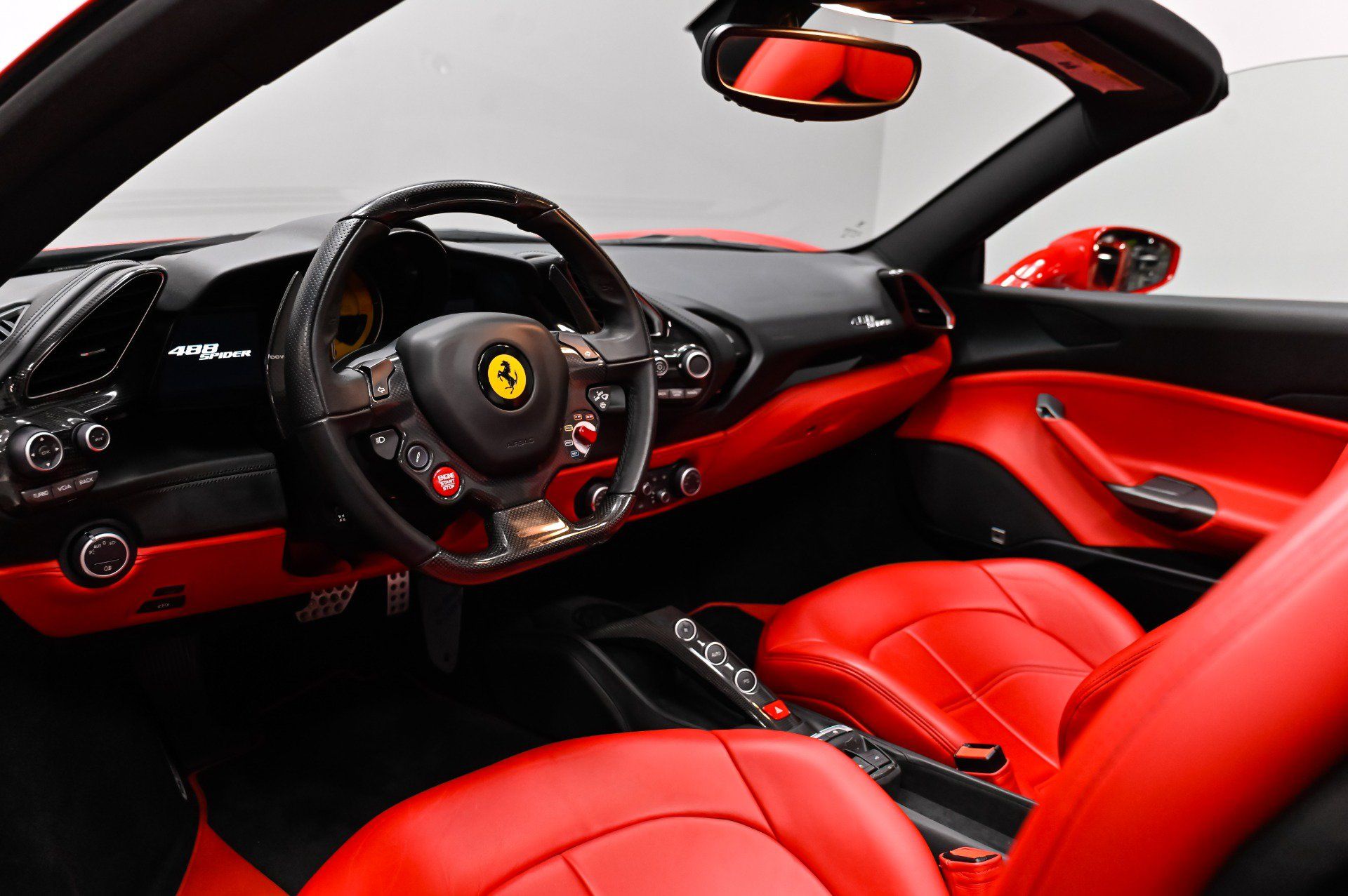 Used 2018 Ferrari 488 Spider RWD image 12