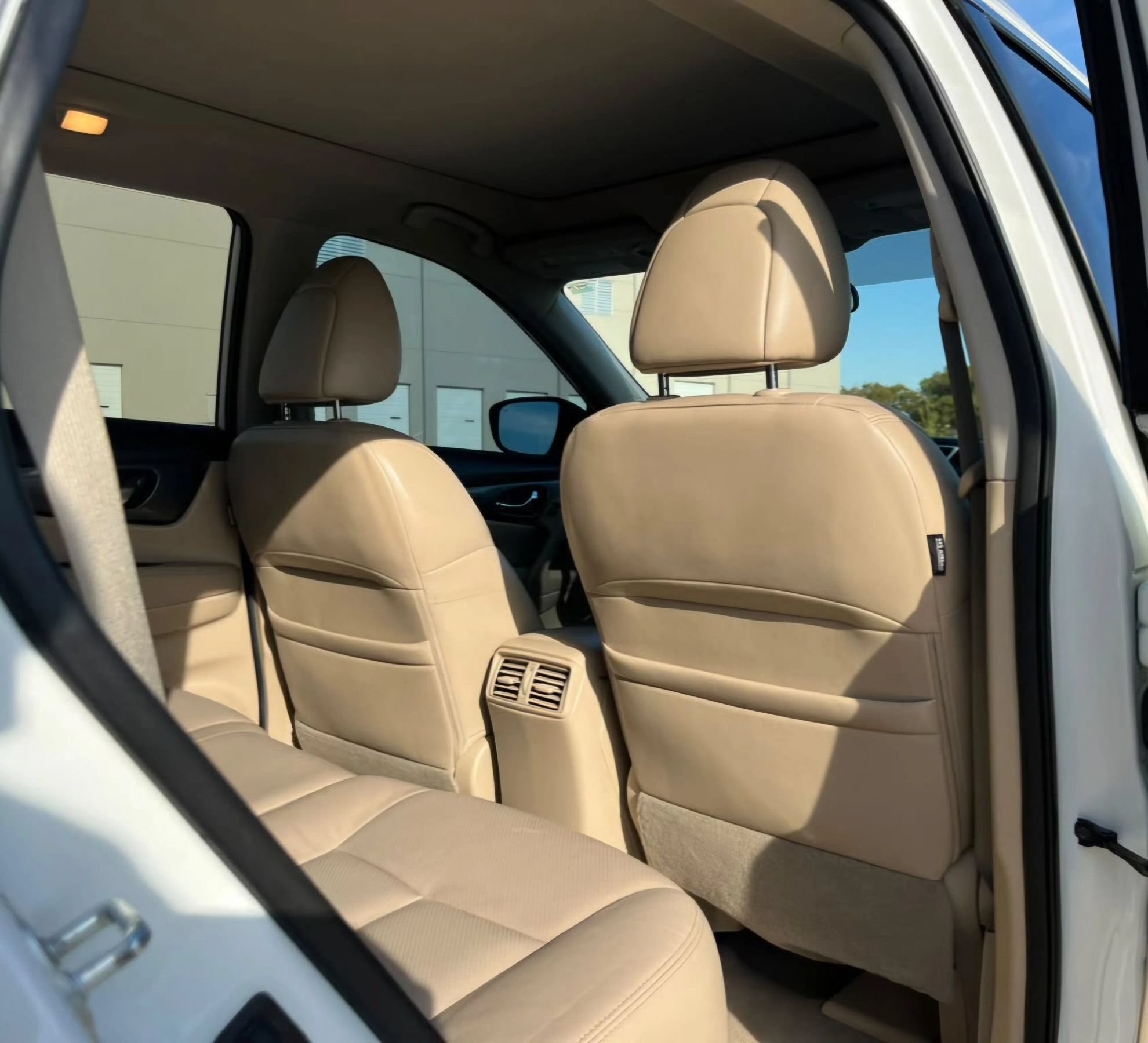 Used 2015 Nissan Rogue SL w/ SL Premium Package FWD image 44