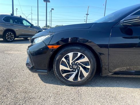 Used 2019 Honda Civic LX image 25