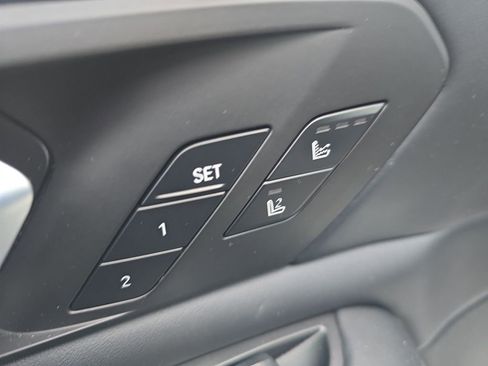 Used 2022 BMW X5 M50i w/ Executive Package image 14