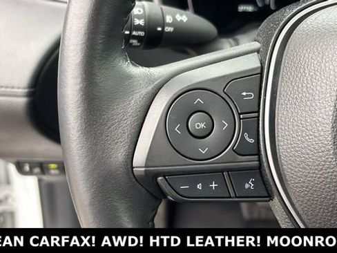 Used 2023 Toyota Corolla Cross XLE w/ Convenience Package image 12