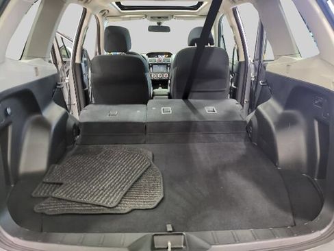 Used 2018 Subaru Forester 2.5i Premium w/ All-Weather Package AWD/4WD image 19