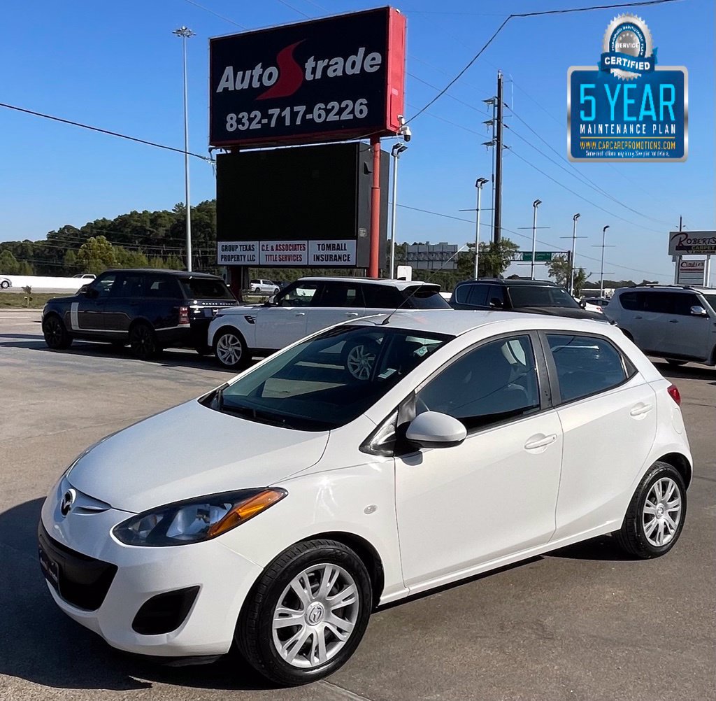 Used 2014 MAZDA MAZDA2 Sport FWD image 1