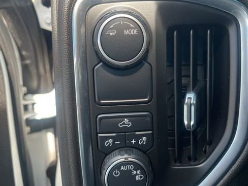 Used 2021 Chevrolet Silverado 1500 LT RWD image 13