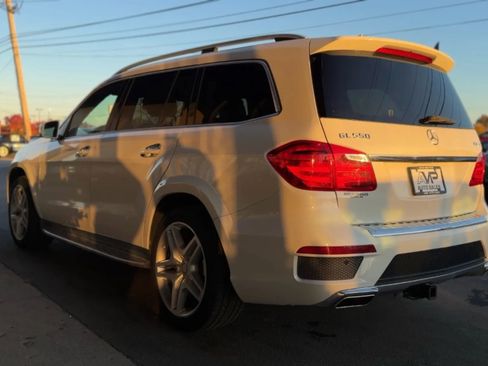 Used 2015 Mercedes-Benz GL 550 4MATIC image 7