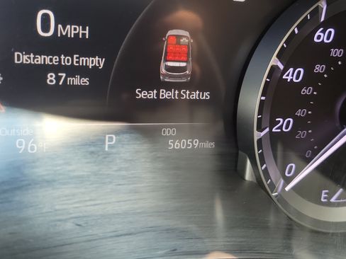 Used 2023 Toyota Highlander LE FWD image 24