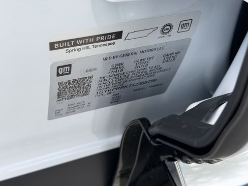 New 2026 Cadillac Lyriq Premium Luxury RWD image 31