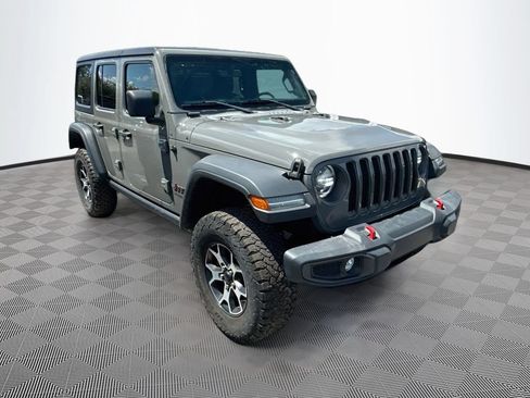 Used 2022 Jeep Wrangler Unlimited Rubicon w/ LED Lighting Group AWD/4WD image 4