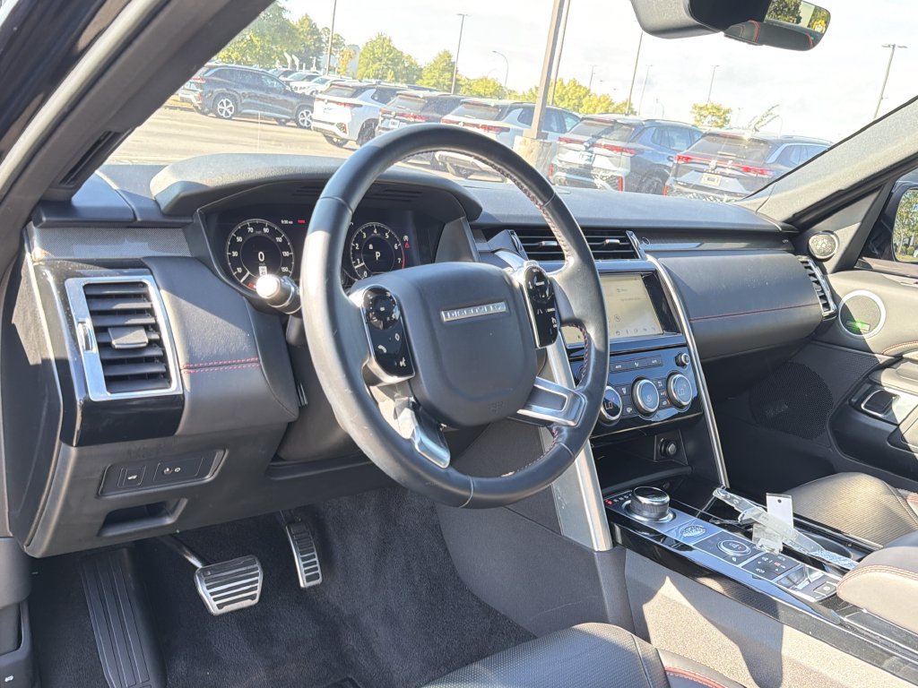 Used 2019 Land Rover Discovery HSE AWD/4WD image 10