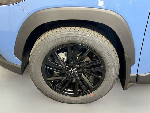 New 2026 Toyota Corolla Cross XSE AWD/4WD image 13