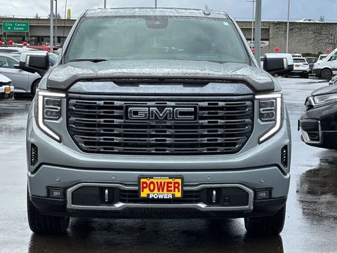 Used 2023 GMC Sierra 1500 Denali Ultimate image 9