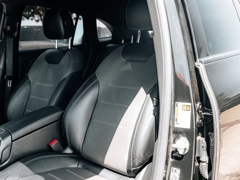 Used 2023 Mercedes-Benz GLA 35 AMG 4MATIC image 25