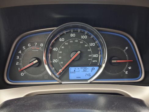 Used 2014 Toyota RAV4 Limited w/ Technology Package AWD/4WD image 12