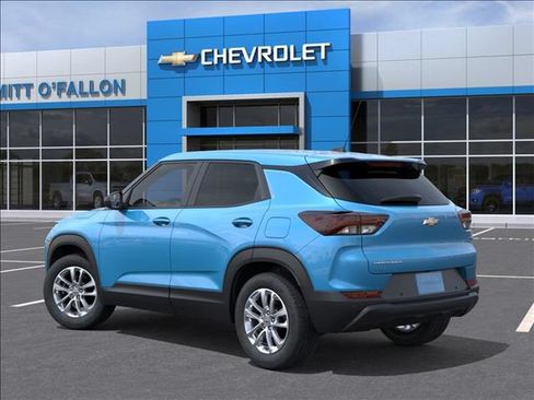 New 2026 Chevrolet TrailBlazer LS w/ LS Convenience Package FWD image 3
