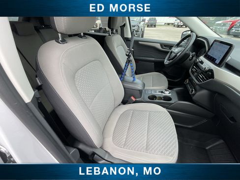 Certified 2022 Ford Escape SE w/ Cold Weather Package AWD/4WD image 25
