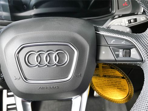 New 2026 Audi SQ8 Prestige AWD/4WD image 12