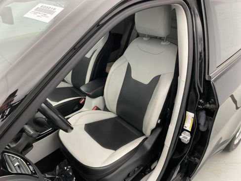 Used 2020 Jeep Compass Limited image 11