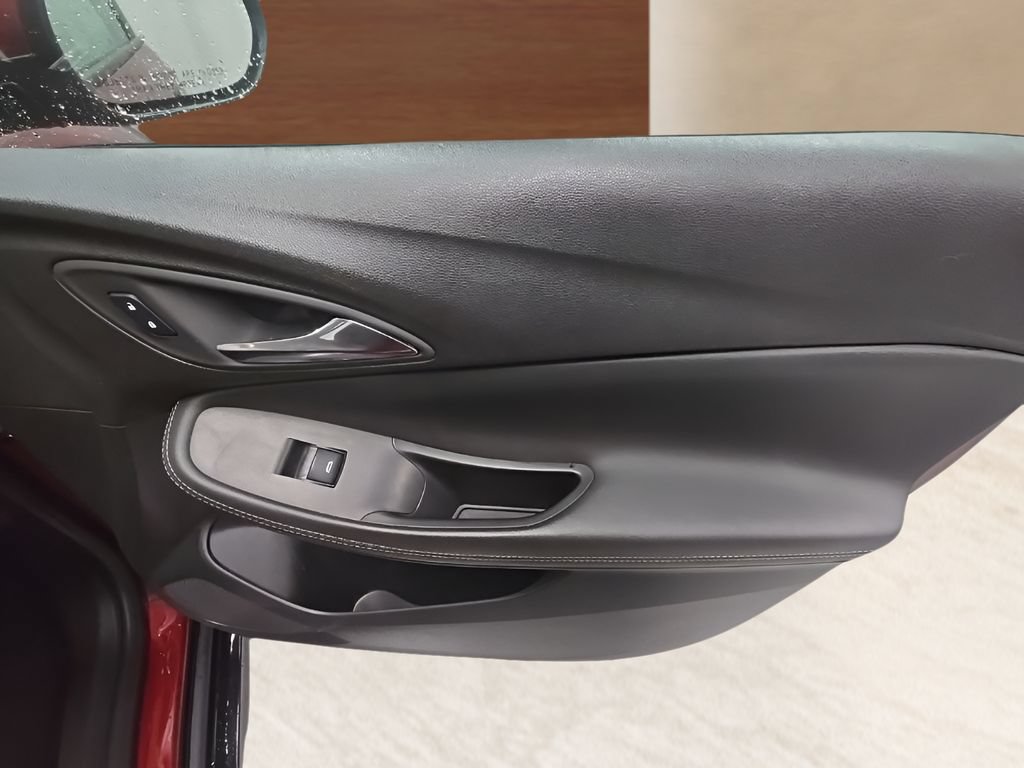 Used 2024 Buick Encore GX Sport Touring FWD image 24