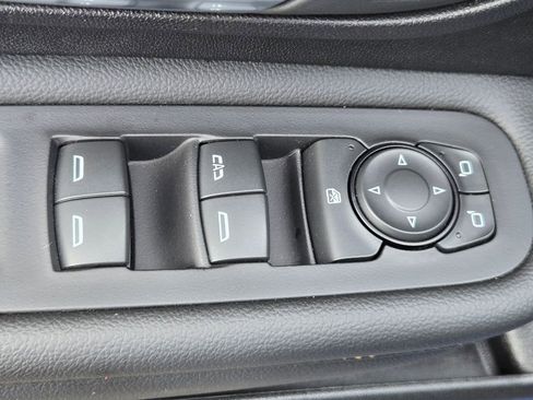 Used 2024 GMC Terrain AT4 w/ LPO, 'HIT The Road' Package image 19