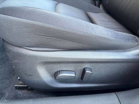 Used 2025 Nissan Altima 2.5 SV FWD image 22