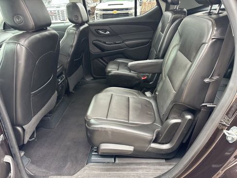 Certified 2018 Chevrolet Traverse Premier image 39