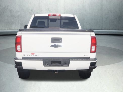 Used 2018 Chevrolet Silverado 1500 LTZ Z71 w/ LPO, Black Pack AWD/4WD image 31