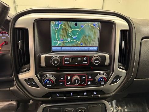 Used 2015 GMC Sierra 2500 SLT w/ Suspension Package, Off-Road image 24