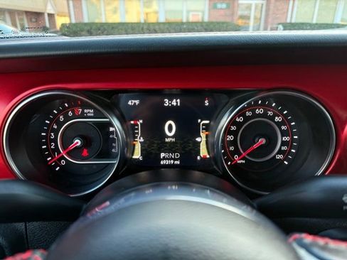 Used 2021 Jeep Gladiator Rubicon image 48