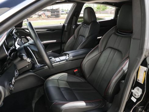 Used 2019 Maserati Quattroporte S GranSport RWD image 16