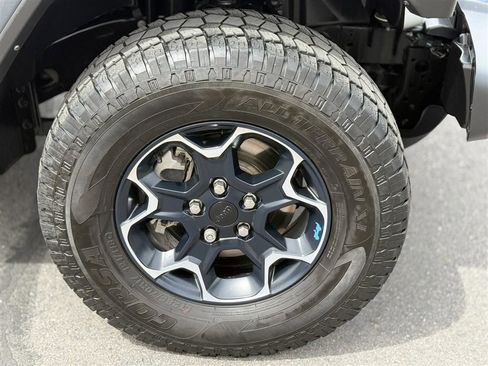 Used 2023 Jeep Wrangler Unlimited Rubicon 4xe w/ Cold Weather Group AWD/4WD image 10