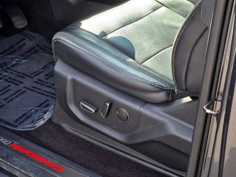 Used 2017 Ford F150 Raptor w/ Equipment Group 802A Luxury image 23