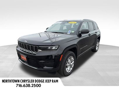 Certified 2025 Jeep Grand Cherokee Laredo