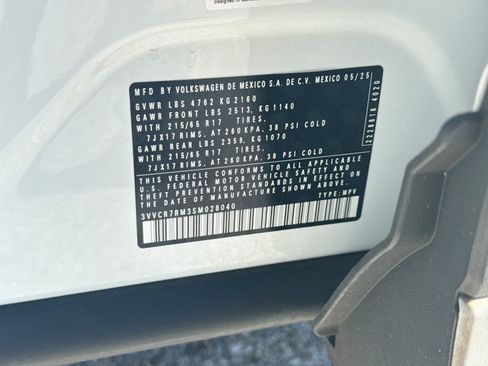 Used 2025 Volkswagen Tiguan S FWD image 40