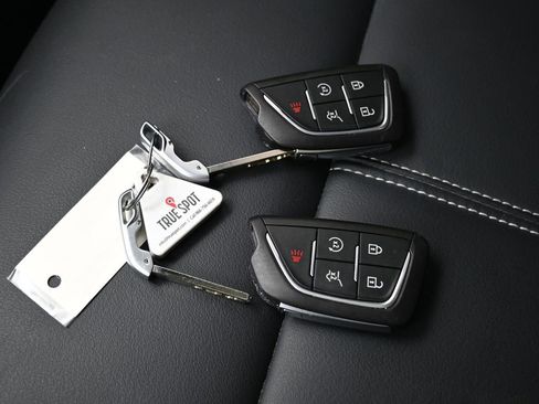 Used 2024 Cadillac Lyriq Tech image 31