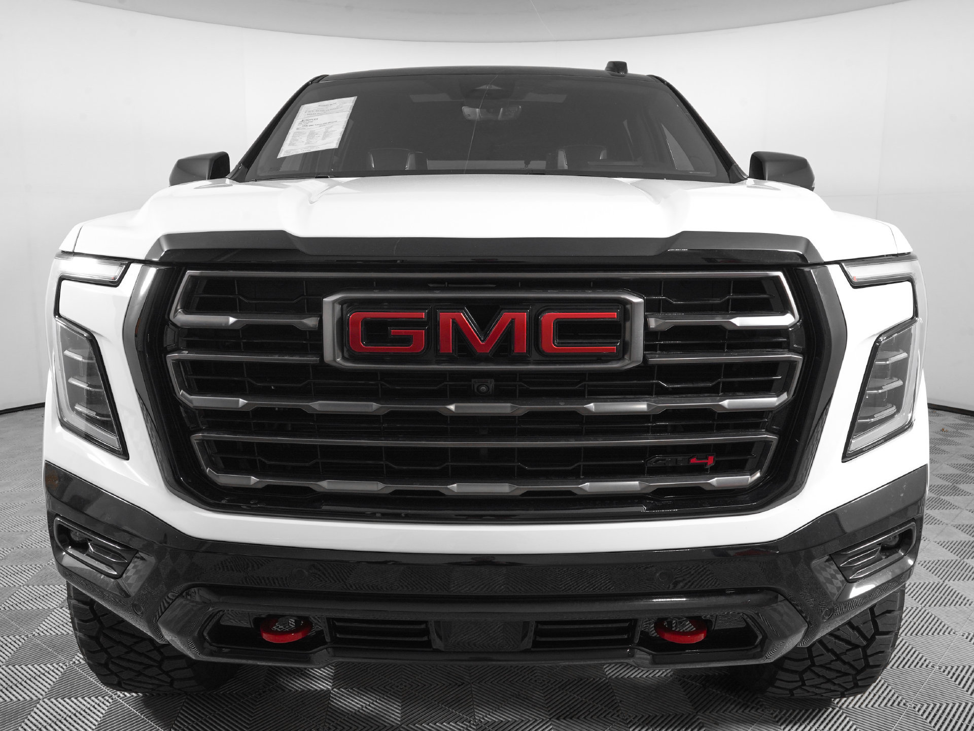 Used 2026 GMC Yukon AT4 Ultimate AWD/4WD image 3