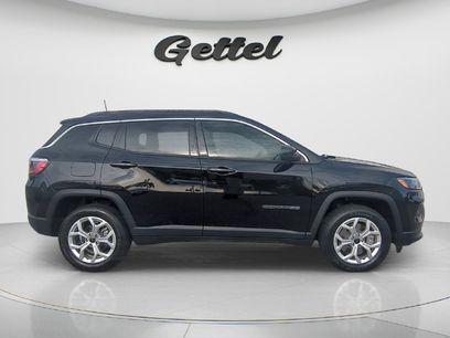 Used 2025 Jeep Compass Latitude