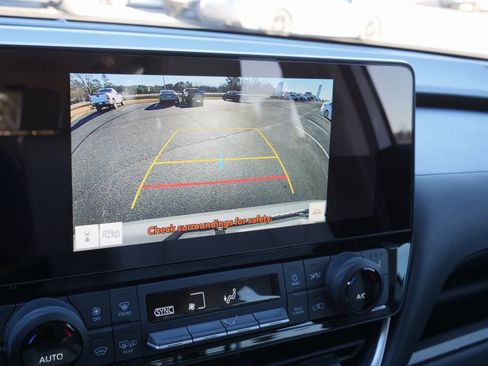 Used 2025 Toyota Grand Highlander AWD image 30