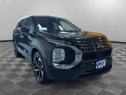 Used 2022 Mitsubishi Outlander ES AWD/4WD image 7