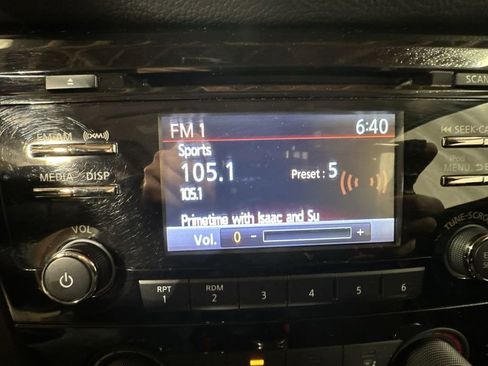 Used 2018 Nissan Rogue Sport S w/ S Appearance Package image 23