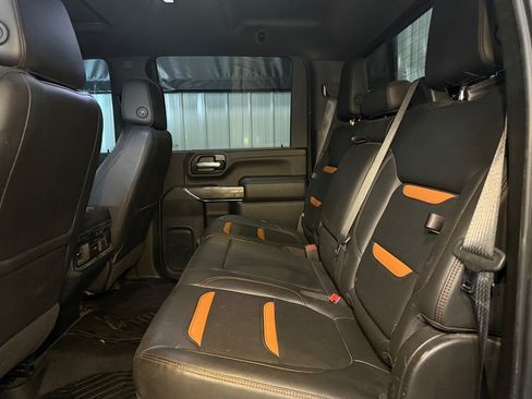 Used 2020 GMC Sierra 2500 AT4 w/ AT4 Premium Package AWD/4WD image 37