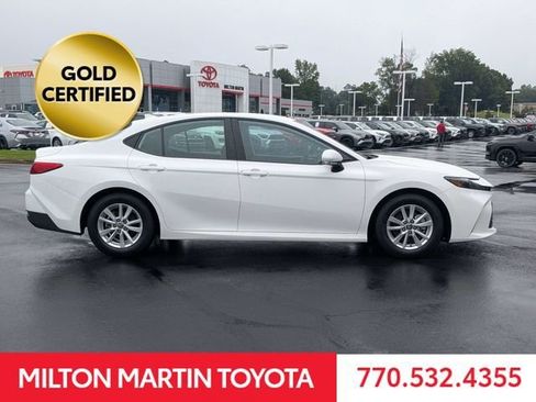 Certified 2025 Toyota Camry LE FWD image 8