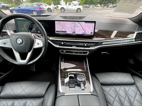 Certified 2024 BMW X7 xDrive40i AWD/4WD image 15
